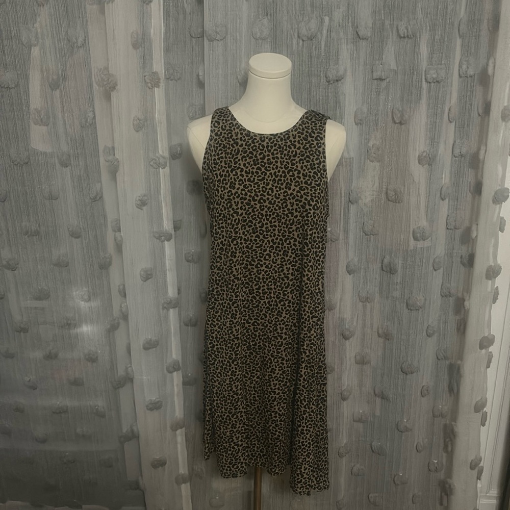 Old Navy large leopard dress